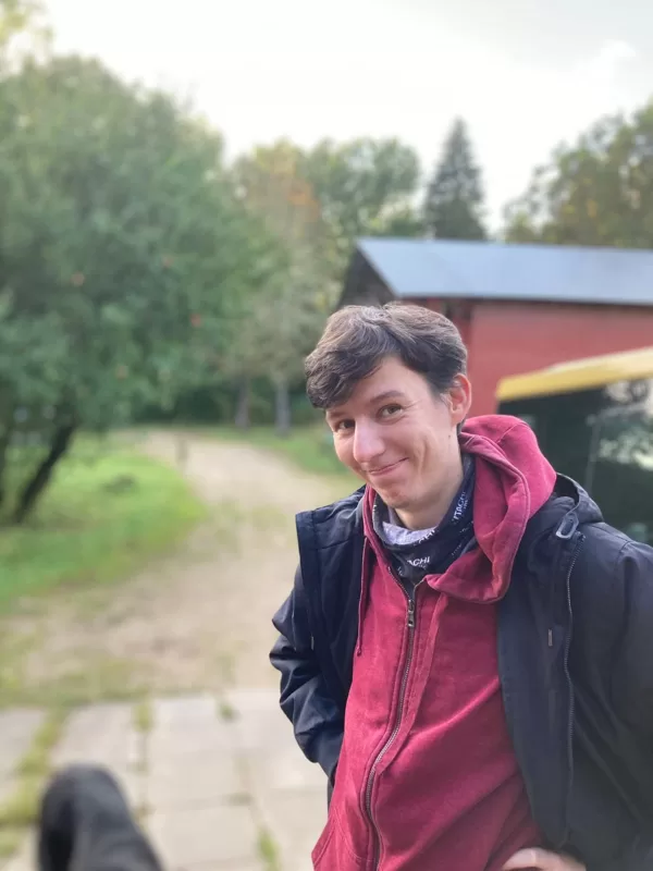 Biškopis Artis Skujiņš